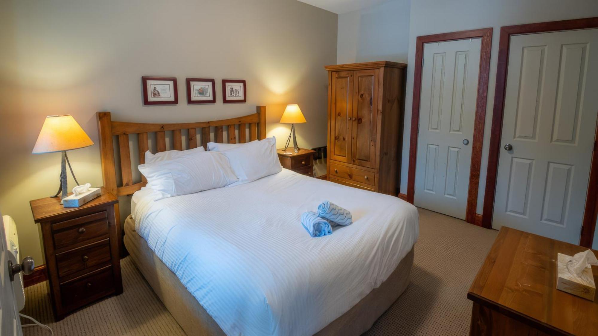 Timberline Lodges By Fernie Lodging Co Ngoại thất bức ảnh