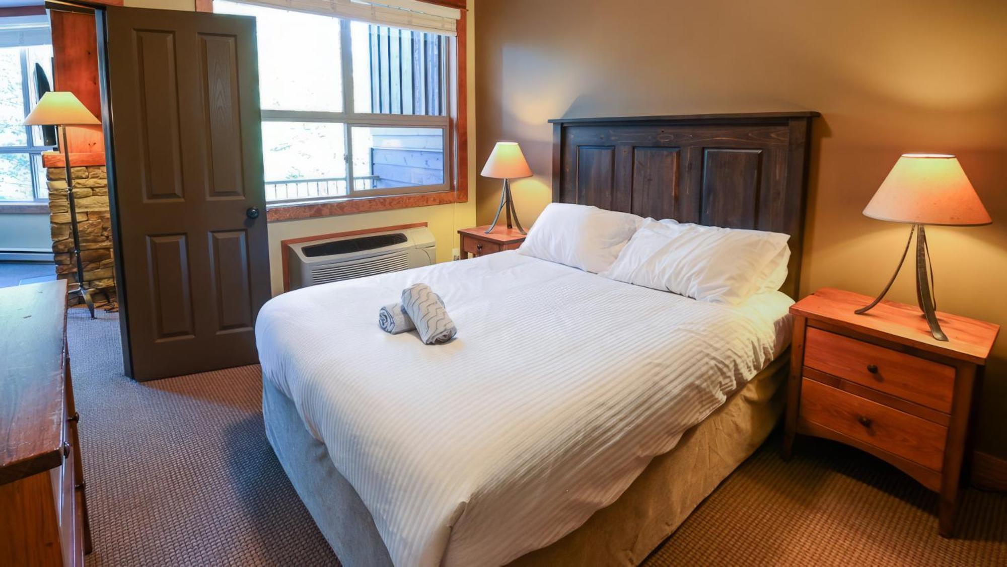 Timberline Lodges By Fernie Lodging Co Ngoại thất bức ảnh