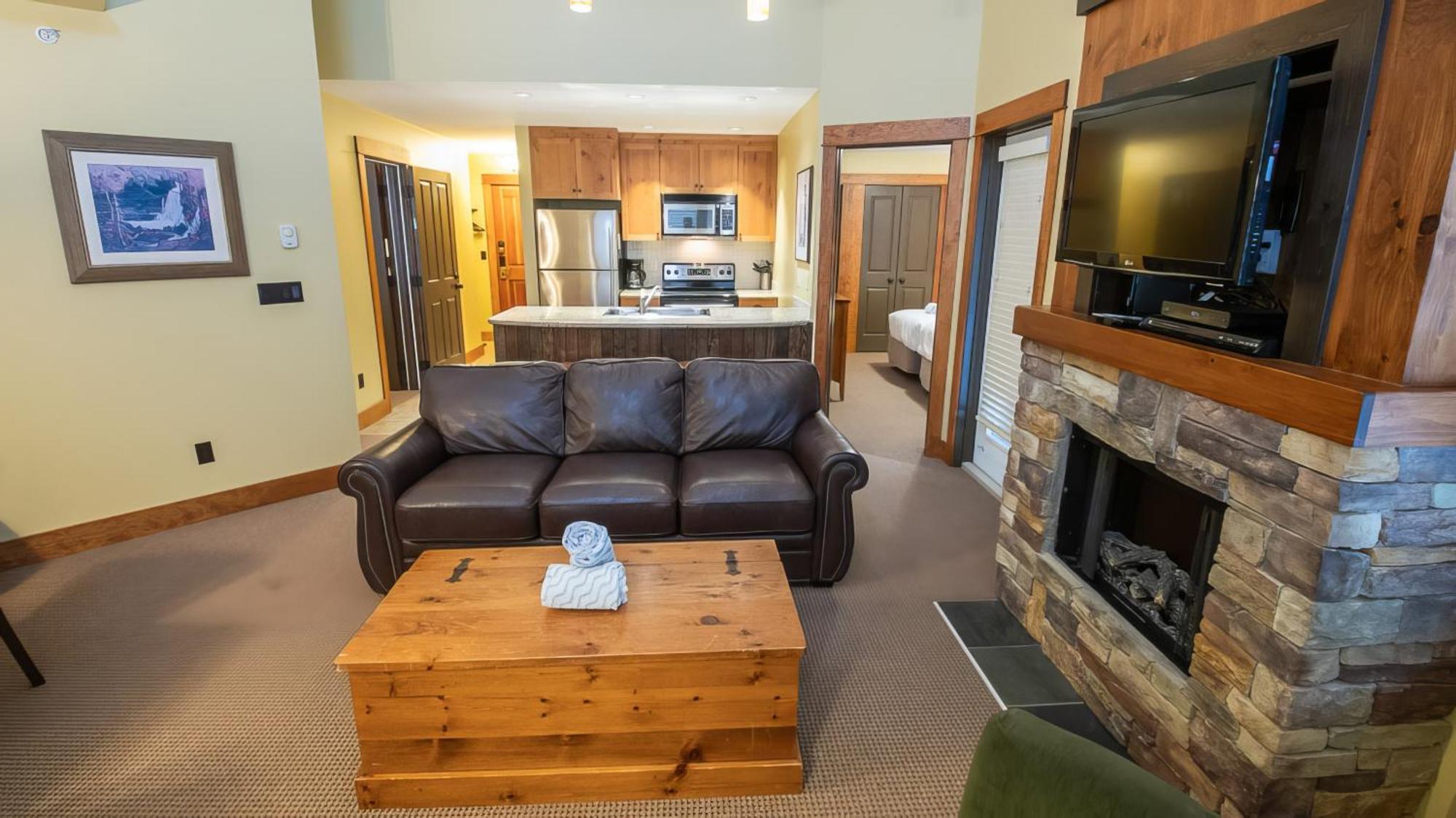 Timberline Lodges By Fernie Lodging Co Ngoại thất bức ảnh